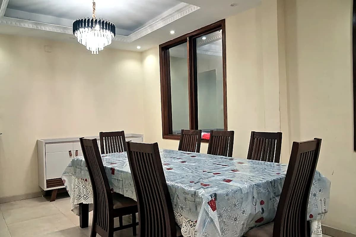 Salle à manger commune de l’Hôtel Sainte Marthe